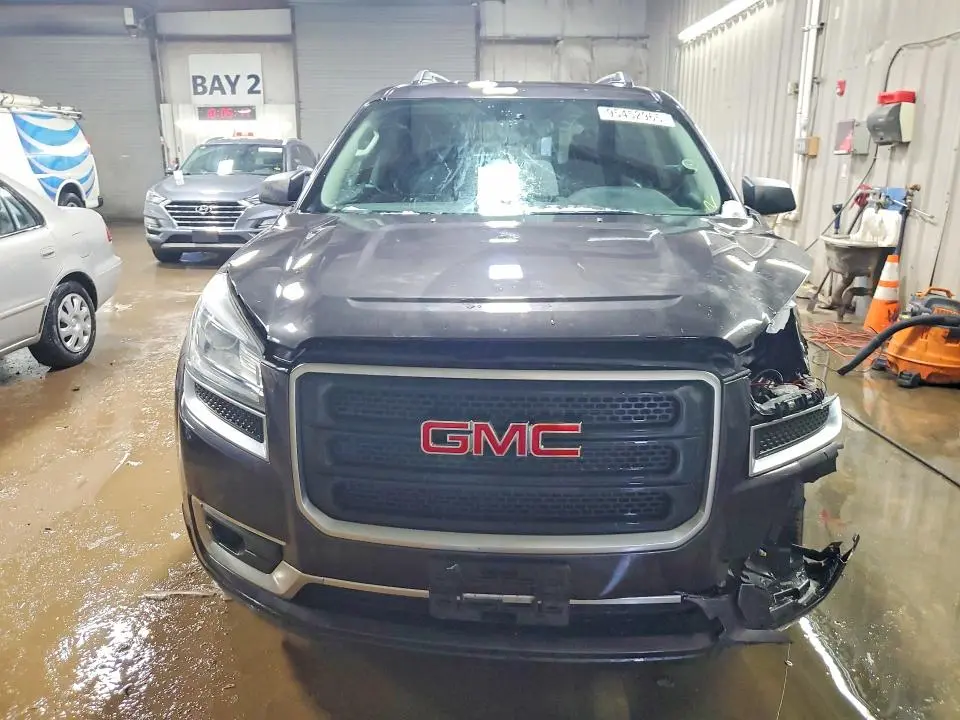 2016 GMC ACADIA SLE  