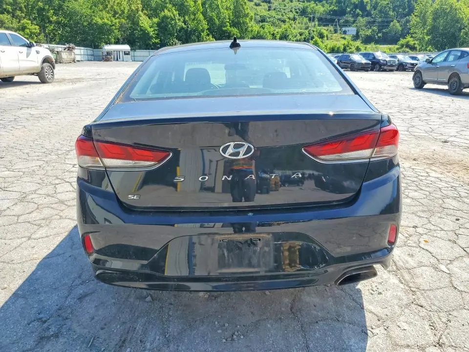 2018 HYUNDAI SONATA SE  