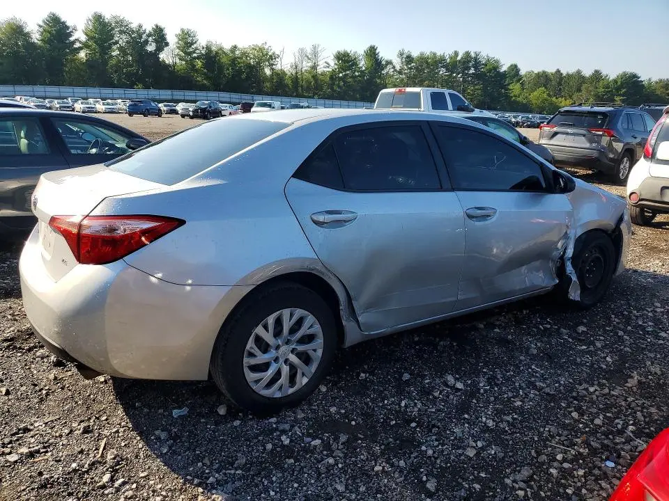 2018 TOYOTA COROLLA LE  