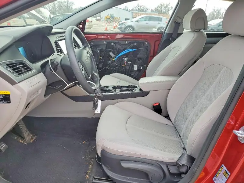 2016 HYUNDAI SONATA SE  