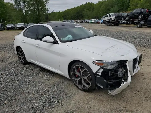 2019 ALFA ROMEO GIULIA   