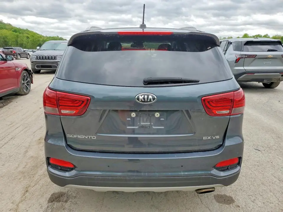 2020 KIA SORENTO EX V6  