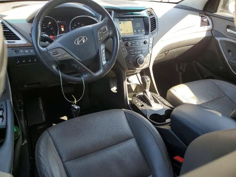 2017 HYUNDAI SANTA FE SE ULTIMATE  