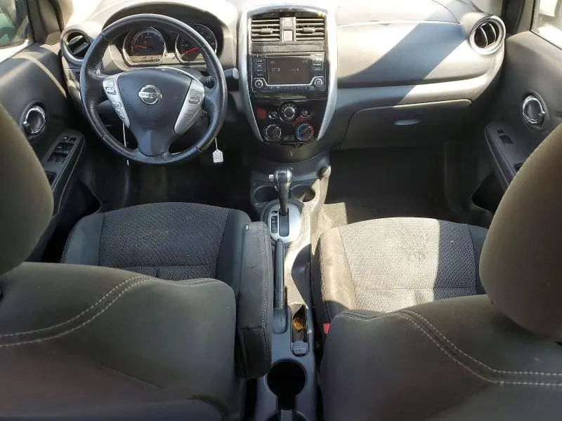 2018 NISSAN VERSA SV  