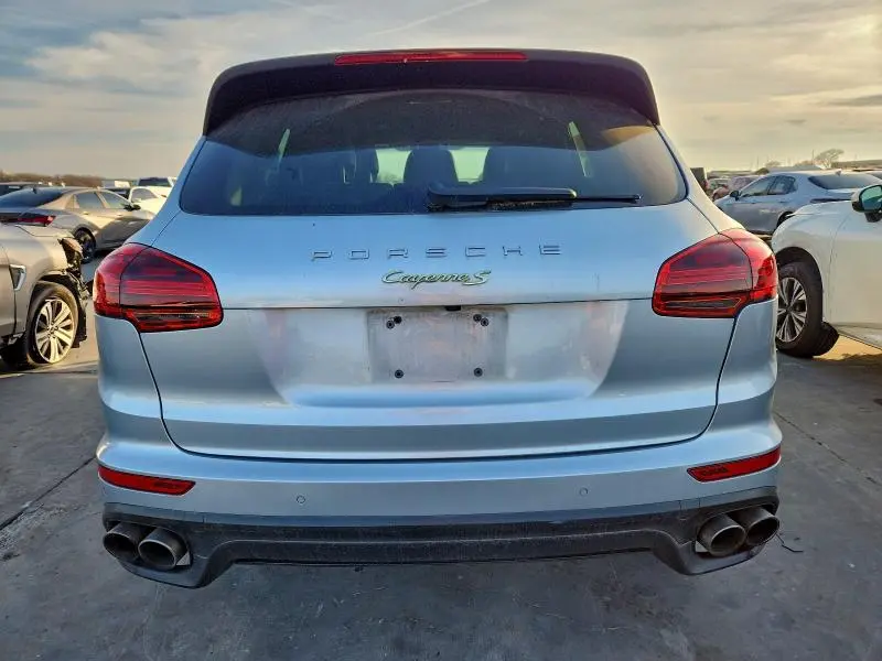 2017 PORSCHE CAYENNE SE HYBRID PLATINUM  