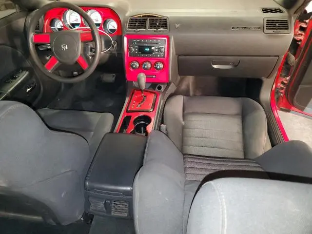 2010 DODGE CHALLENGER SE  