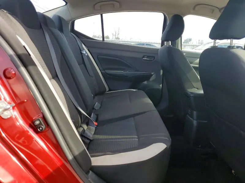2020 NISSAN VERSA SV  