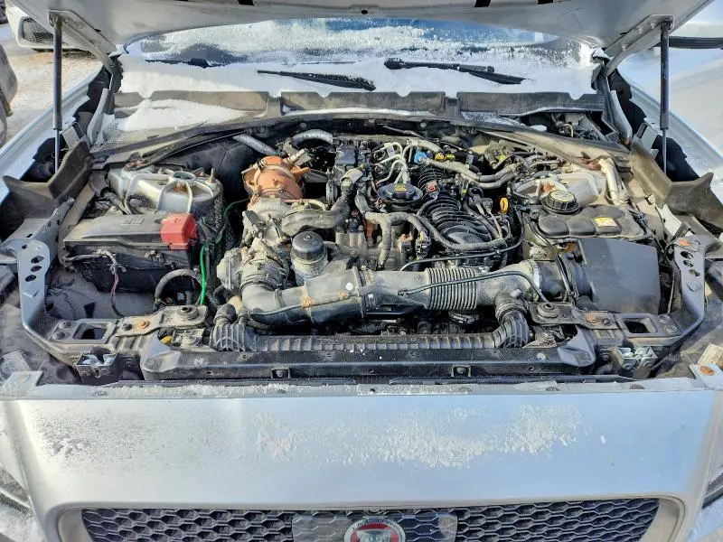 2017 JAGUAR F-PACE R - SPORT  