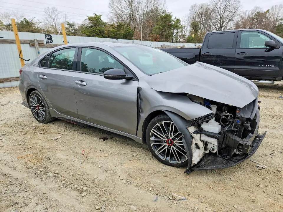 2022 KIA FORTE GT  