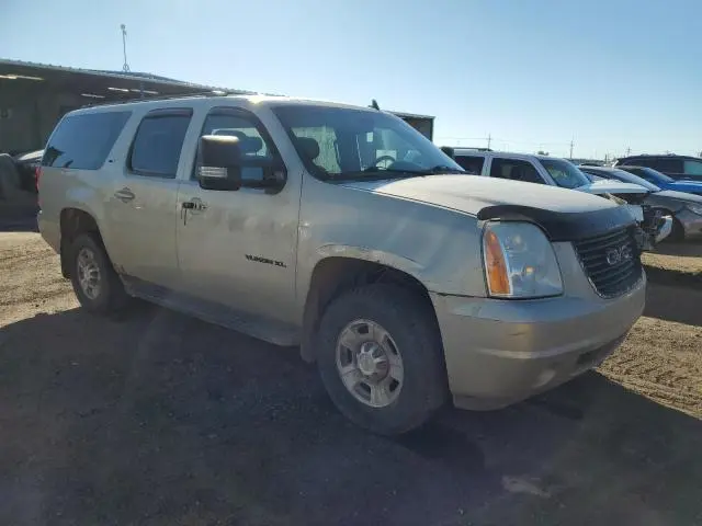 2010 GMC YUKON XL K2500 SLT  