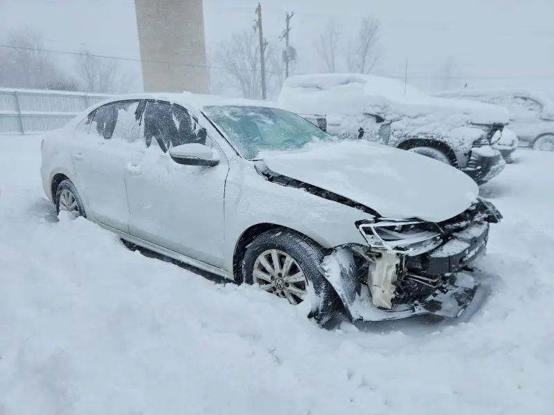 2013 VOLKSWAGEN JETTA HYBRID  