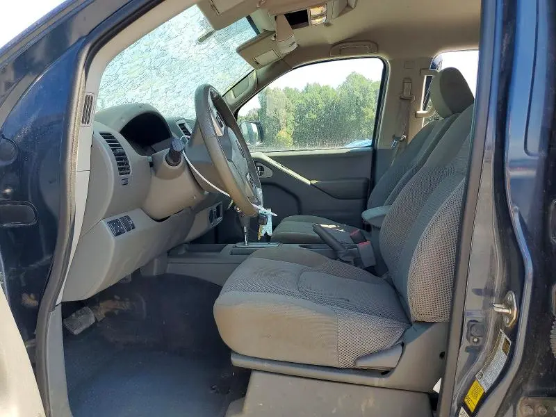 2019 NISSAN FRONTIER SV  