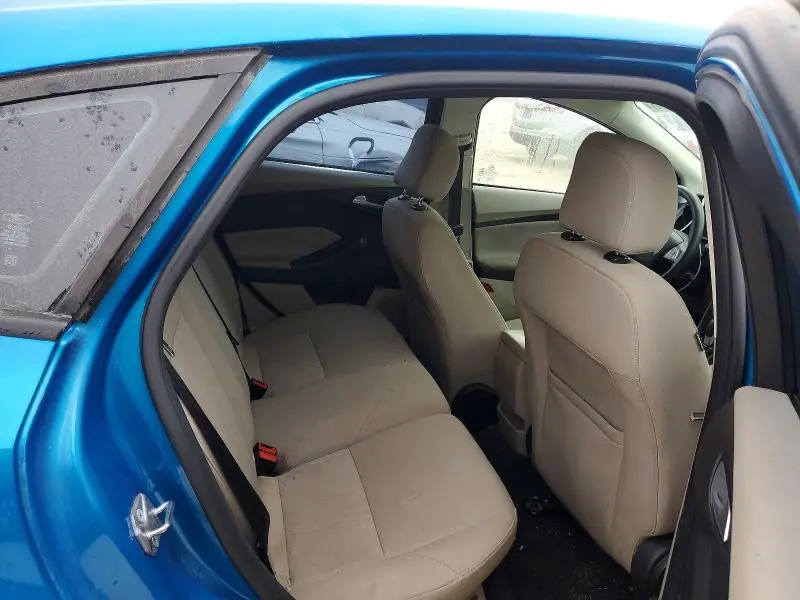 2017 FORD FOCUS SE  