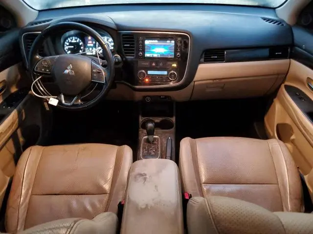 2016 MITSUBISHI OUTLANDER SE  