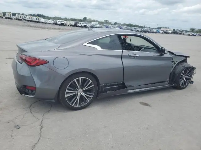 2018 INFINITI Q60 LUXE 300  