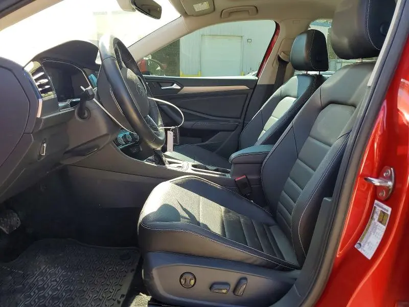 2022 VOLKSWAGEN JETTA SE  