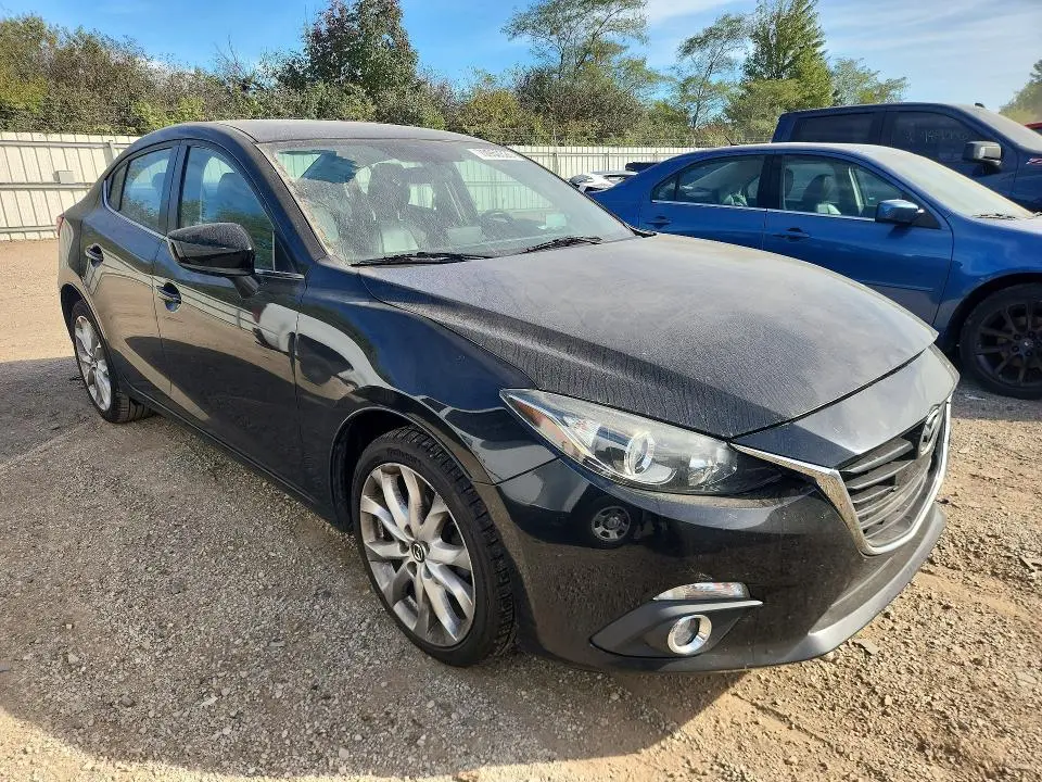 2015 MAZDA 3 TOURING  