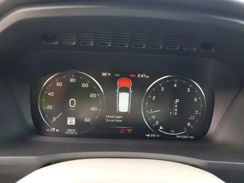 2021 VOLVO XC90 T6 MOMENTUM  