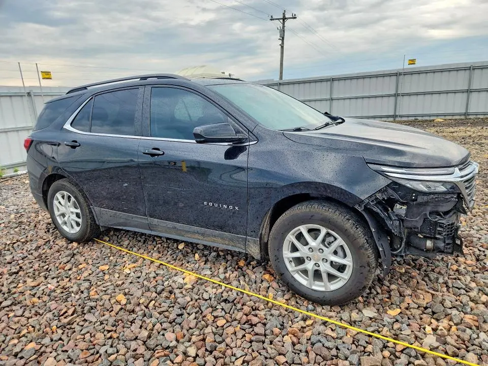 2022 CHEVROLET EQUINOX LT  