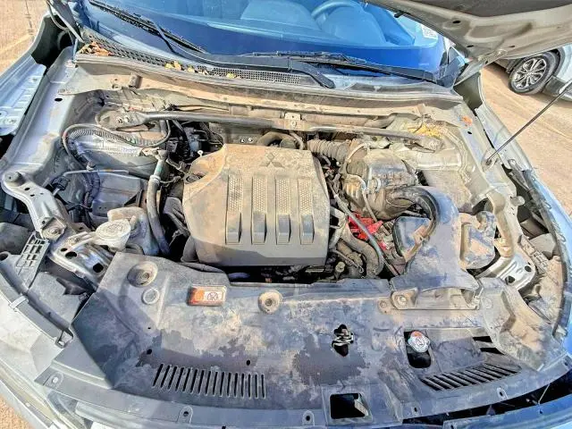 2019 MITSUBISHI ECLIPSE CROSS ES  