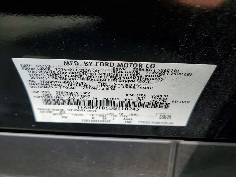 2013 FORD TAURUS LIMITED  