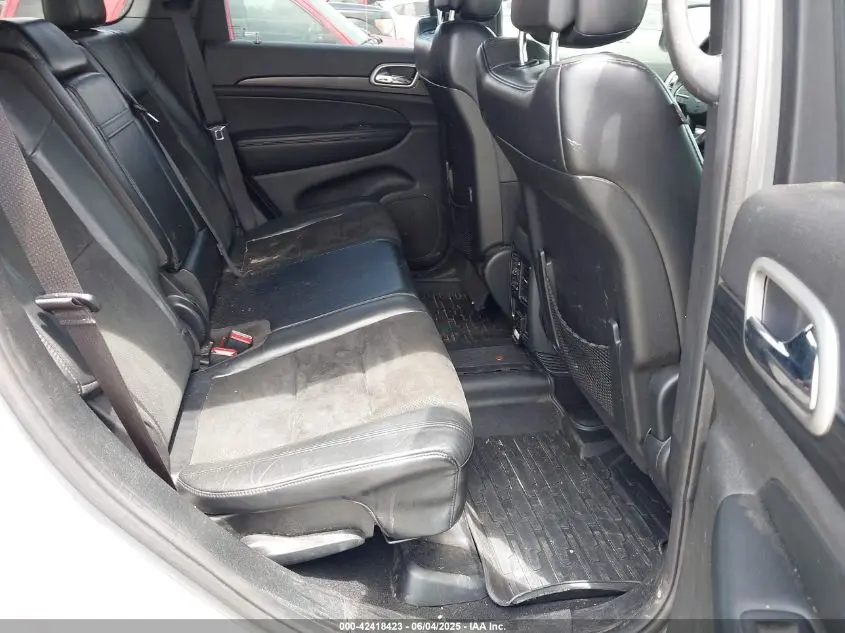2019 JEEP GRAND CHEROKEE ALTITUDE 4X2