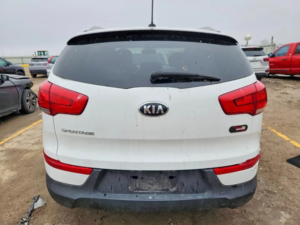 2016 KIA SPORTAGE LX  