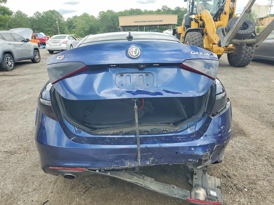 2018 ALFA ROMEO GIULIA TI  