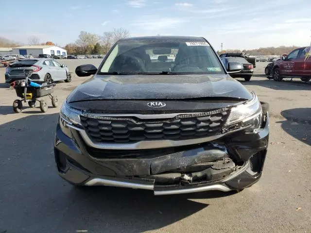 2021 KIA SELTOS LX  