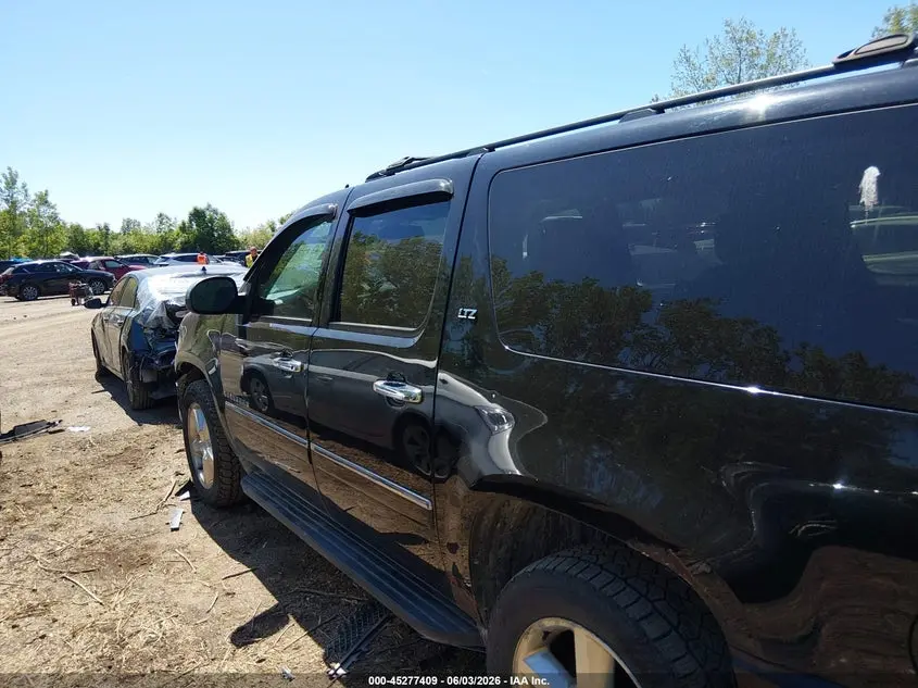 2013 CHEVROLET SUBURBAN 1500 LTZ