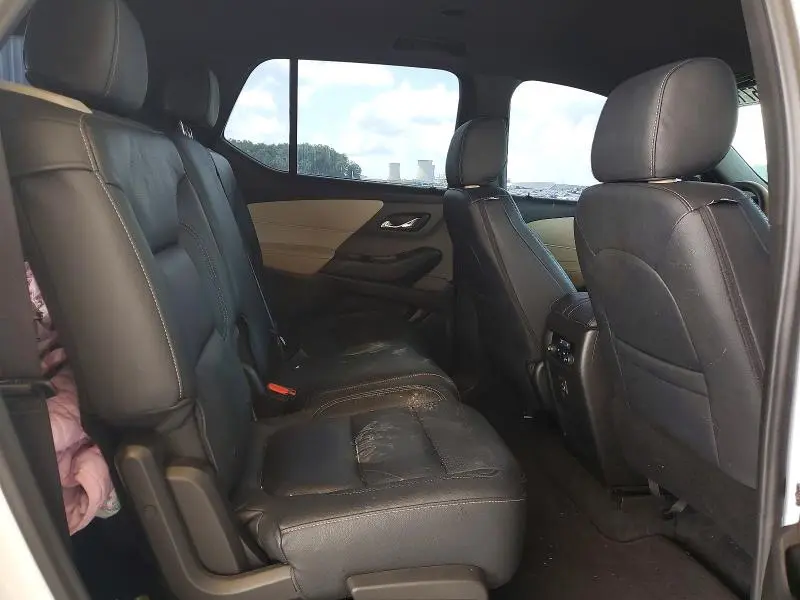 2022 CHEVROLET TRAVERSE LS  