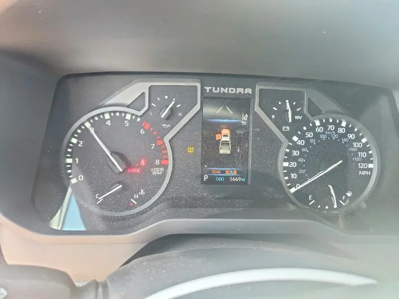 2026 TOYOTA TUNDRA SR5  