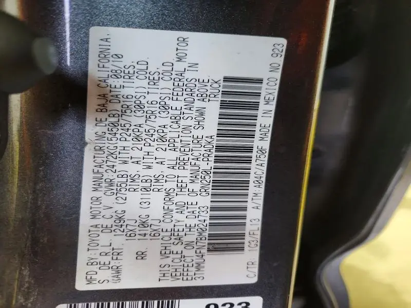 2011 TOYOTA TACOMA V6  