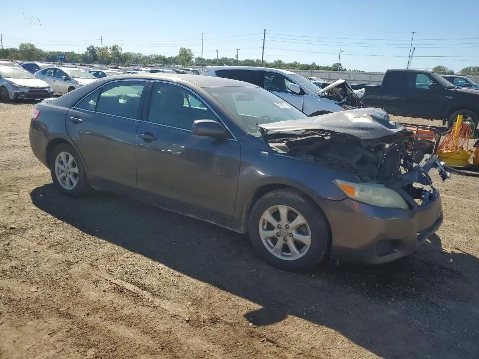 2011 TOYOTA CAMRY LE  
