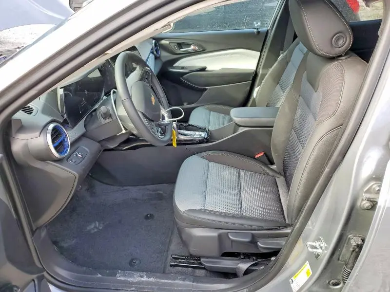 2025 CHEVROLET TRAX 1LT  