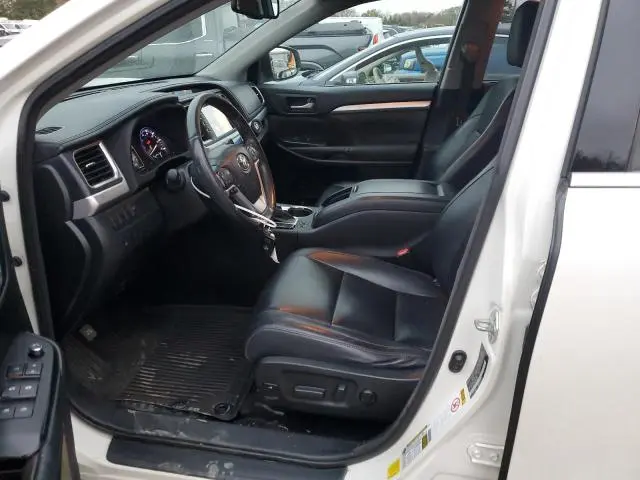 2014 TOYOTA HIGHLANDER XLE  