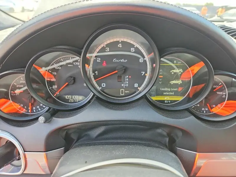 2011 PORSCHE CAYENNE TURBO  