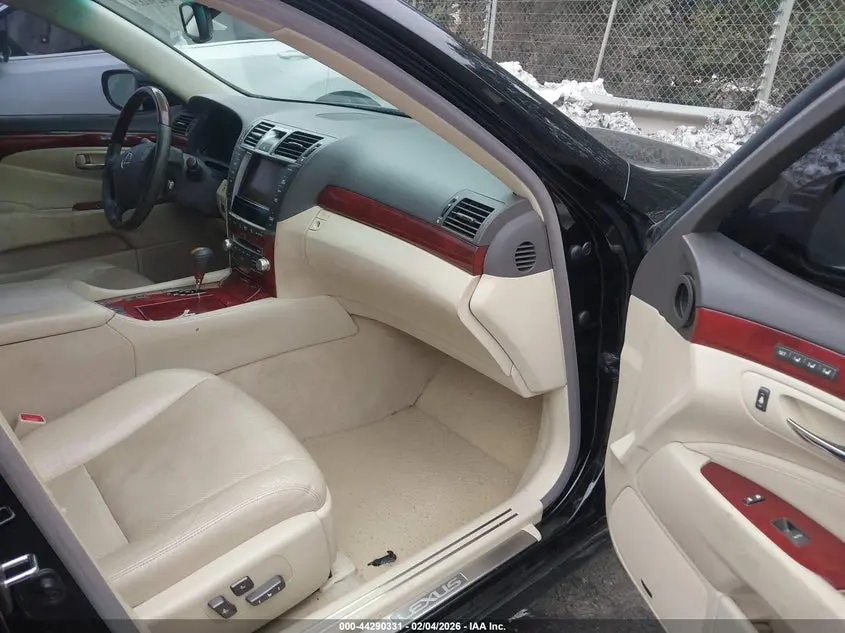 2012 LEXUS LS 460  
