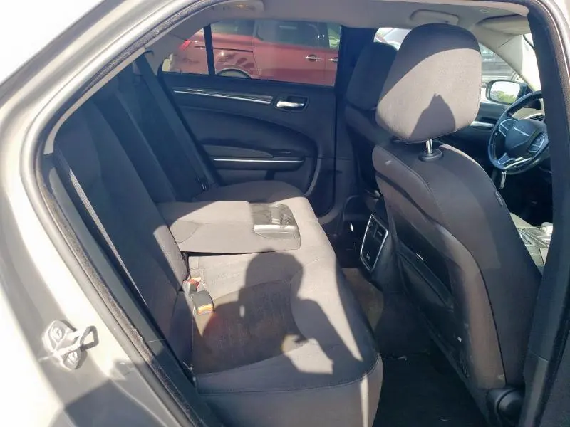 2018 CHRYSLER 300 TOURING  