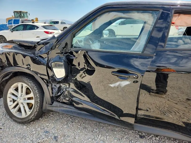 2015 NISSAN JUKE S  