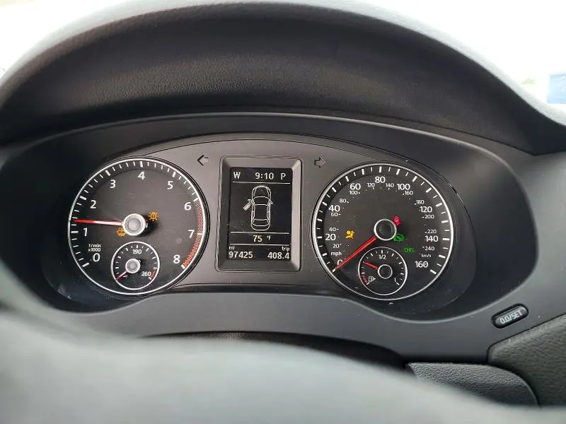 2013 VOLKSWAGEN JETTA GLI  