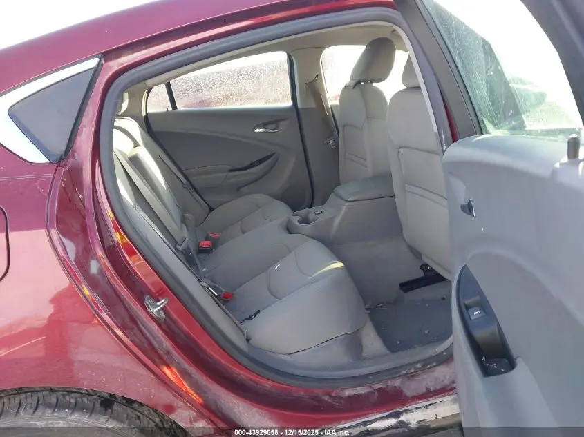 2017 CHEVROLET VOLT LT