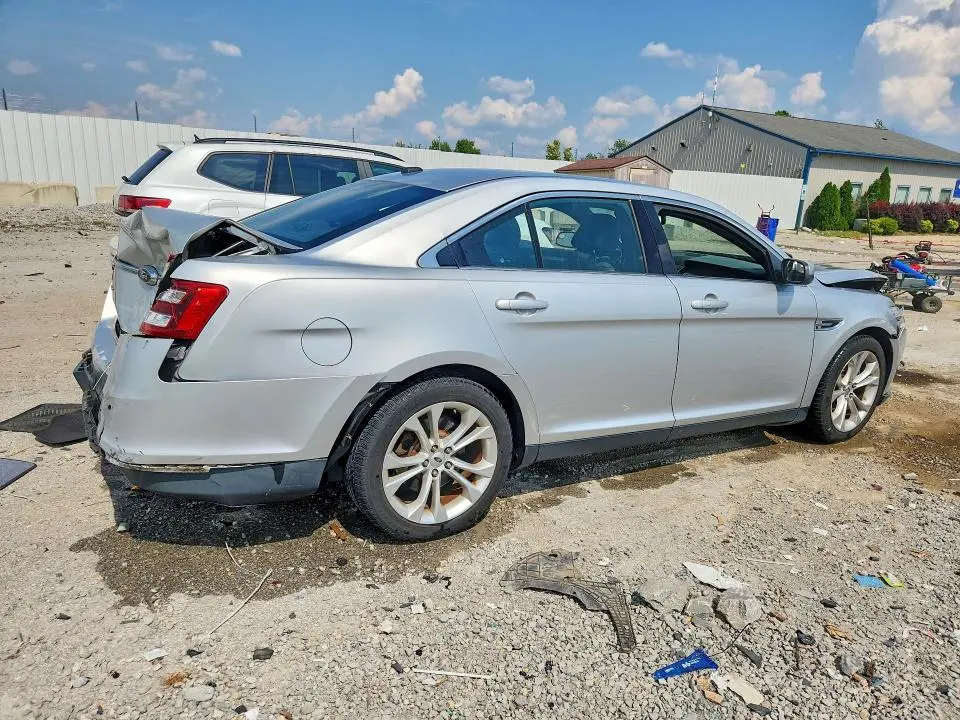 2013 FORD TAURUS SEL  