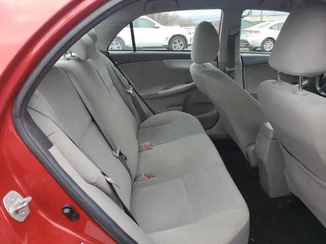 2013 TOYOTA COROLLA BASE  