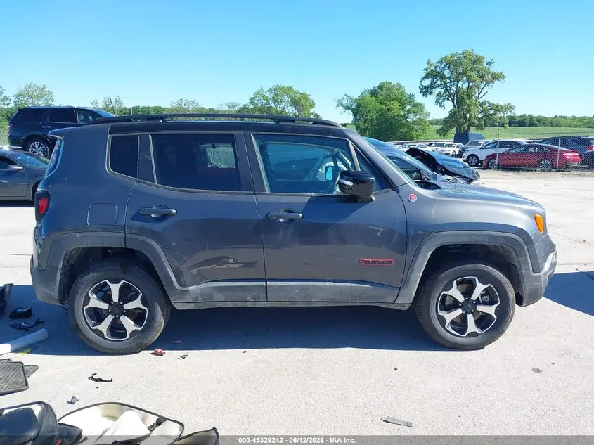 2022 JEEP RENEGADE TRAILHAWK 4X4