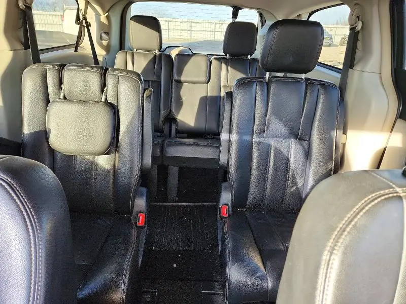 2012 CHRYSLER TOWN & COUNTRY TOURING  