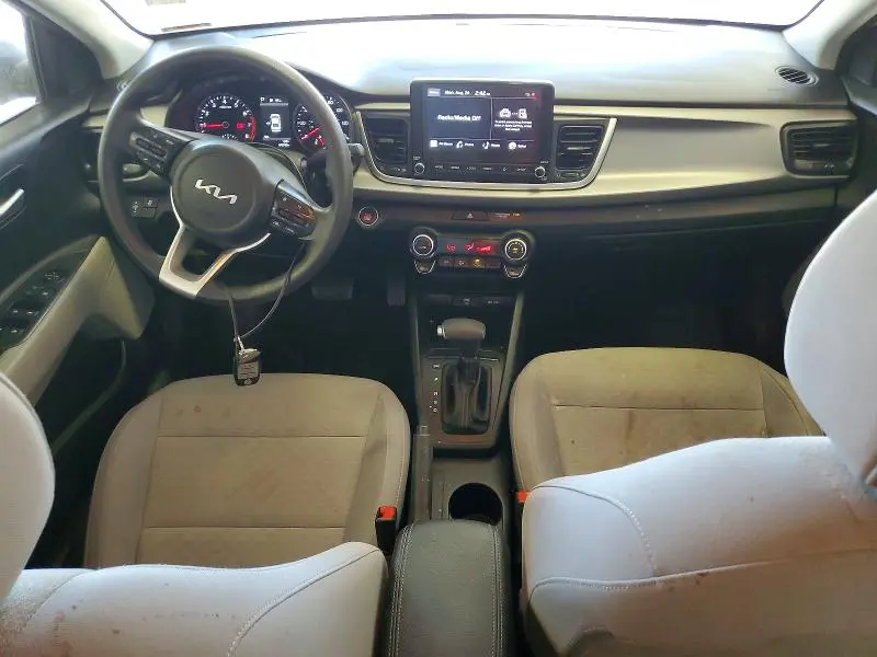 2022 KIA RIO S  
