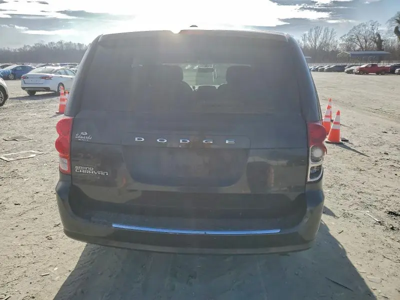 2012 DODGE GRAND CARAVAN SE  