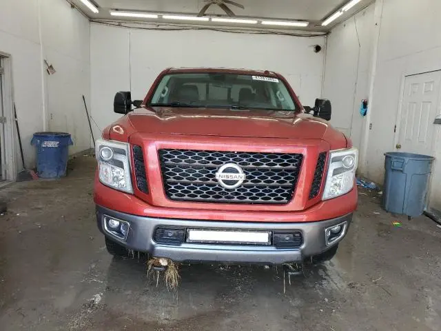 2016 NISSAN TITAN XD SL  