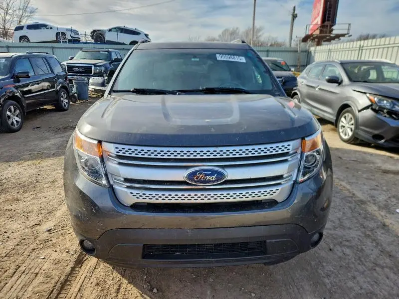 2015 FORD EXPLORER XLT  